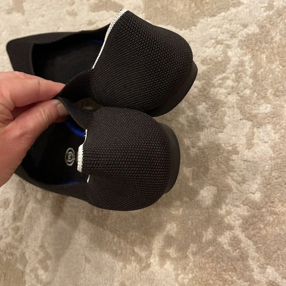 Rothy's The Point in Classic Black - White Halo Size 8 - Picture 3 of 7